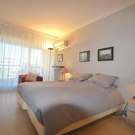 Croisette Immo Moderne 2 2sdb Proche Rue D'antibes * 戛纳